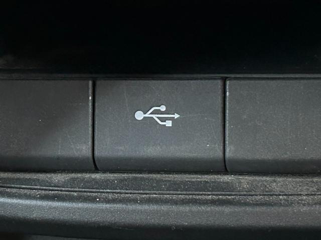 ステップワゴンスパーダ スパーダ ホンダセンシング 純正ナビ/バックカメラ/両側パワースライド/前方ドライブレコーダー/ホンダセンシング/ビルトインETC/レーダークルーズコントロール/LEDヘッドライト/後部座席モニター/USB入力端子/三列シート(35枚目)