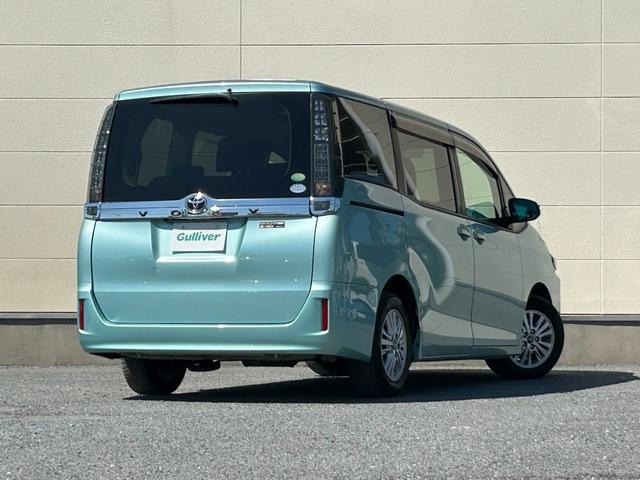 ヴォクシー V 社外ナビ/フルセグTV/Bluetooth接続/バックカメラ/前後ドライブレコーダー/後部座席モニター/サンルーフ/クルーズコントロール/両側パワースライド/純正15インチAW(17枚目)