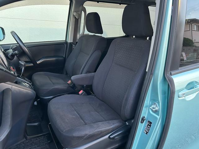 ヴォクシー V 社外ナビ/フルセグTV/Bluetooth接続/バックカメラ/前後ドライブレコーダー/後部座席モニター/サンルーフ/クルーズコントロール/両側パワースライド/純正15インチAW(26枚目)