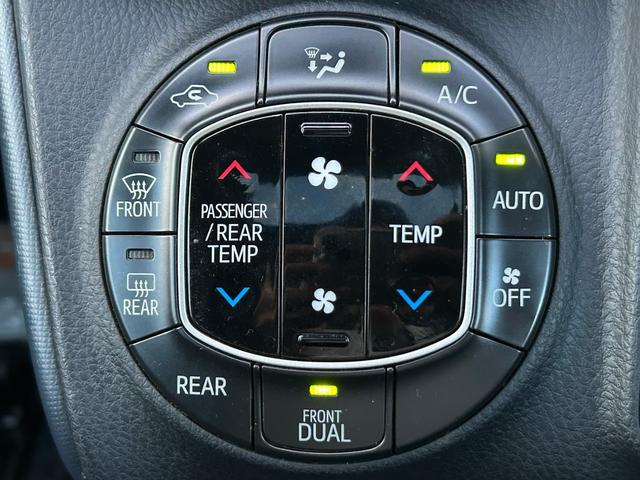 ヴォクシー V 社外ナビ/フルセグTV/Bluetooth接続/バックカメラ/前後ドライブレコーダー/後部座席モニター/サンルーフ/クルーズコントロール/両側パワースライド/純正15インチAW(31枚目)