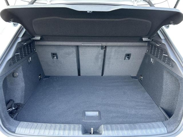 A3 スポーツバック30TFSIアドバンスド ワンオーナー/純正ナビ/Applecarplay/バックカメラ/フルセグ/パーキングアシスト/純正ドライブレコーダー/アイドリングストップ/クルーズコントロール/シートヒーター/置くだけ充電(27枚目)