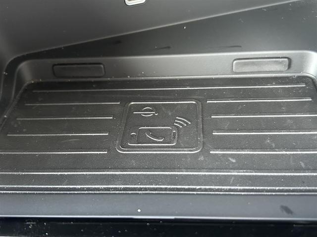 A3 スポーツバック30TFSIアドバンスド ワンオーナー/純正ナビ/Applecarplay/バックカメラ/フルセグ/パーキングアシスト/純正ドライブレコーダー/アイドリングストップ/クルーズコントロール/シートヒーター/置くだけ充電(37枚目)