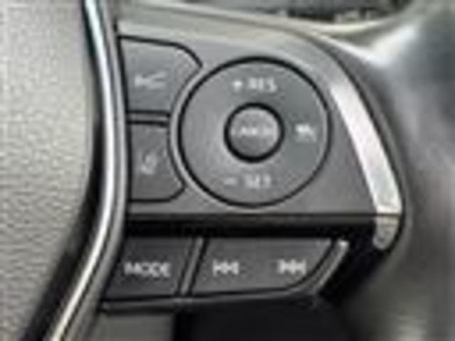 気になる車はすぐにお問い合わせください！画面右側の００６６から始まる無料ダイヤルからお問い合わせ下さい！専門スタッフがお車のご質問にお答えいたします！