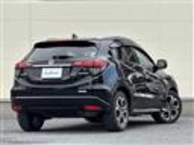 ヴェゼル ハイブリッドZ・ホンダセンシング 純正ナビ(CD/DVD/FM/AM/TV/Bluetooth/HDMI)/バックカメラ/クルーズコントロール/ステアリングスイッチ/ハーフレザーシート/シートヒーター(D/N席)/ETC/純正AW(20枚目)