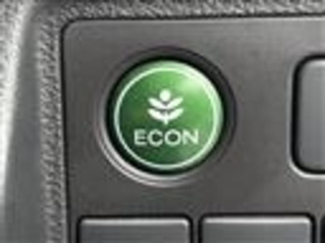 ヴェゼル ハイブリッドZ・ホンダセンシング 純正ナビ(CD/DVD/FM/AM/TV/Bluetooth/HDMI)/バックカメラ/クルーズコントロール/ステアリングスイッチ/ハーフレザーシート/シートヒーター(D/N席)/ETC/純正AW(34枚目)