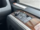 【パワーウインドウ】運転席のスイッチで、各席の窓ガラスの開閉ができます。あると便利ですよね。