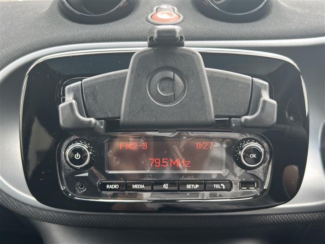 スマートフォーフォー プライム　禁煙／ガラスルーフ／純正オーディオ／ＵＳＢ／ＡＵＸ／本革シート／シートヒーター／ＥＴＣ／クルコン／ドラレコ／パーキングセンサー／スペアキー（16枚目）