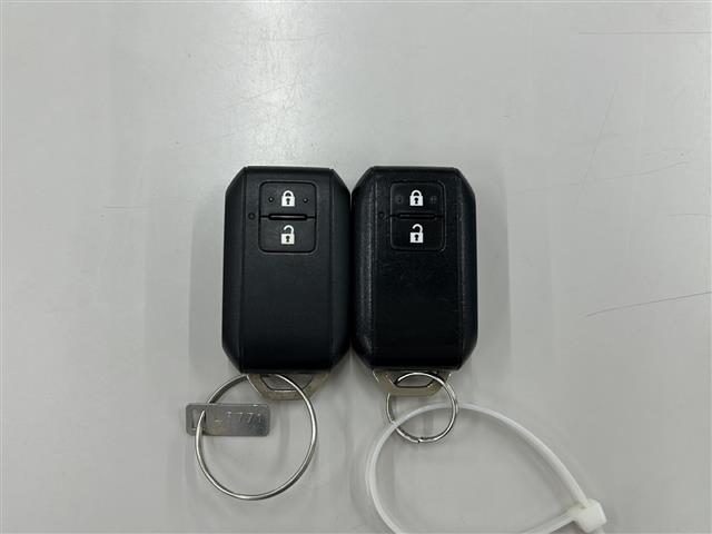 スペーシア ハイブリッドＧ　ＣＤ／ＣＤチェンジャー　両側スライドドア　純正フロアマット　純正ドアバイザー　横滑り防止装置　盗難防止装置　オートライト　アイドリングストップ　ベンチシート　スマートキー　スペアキー　冬タイヤ×４（28枚目）