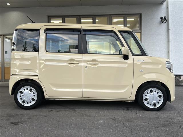 スペーシア ハイブリッドＧ　ＣＤ／ＣＤチェンジャー　両側スライドドア　純正フロアマット　純正ドアバイザー　横滑り防止装置　盗難防止装置　オートライト　アイドリングストップ　ベンチシート　スマートキー　スペアキー　冬タイヤ×４（34枚目）