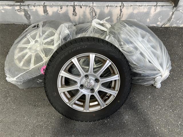 スペーシア ハイブリッドＧ　ＣＤ／ＣＤチェンジャー　両側スライドドア　純正フロアマット　純正ドアバイザー　横滑り防止装置　盗難防止装置　オートライト　アイドリングストップ　ベンチシート　スマートキー　スペアキー　冬タイヤ×４（41枚目）