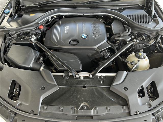 ５シリーズ ５２３ｄ　Ｍスポーツ　ワンオーナー　純正ナビ　フルセグＴＶ　全周囲カメラ　パワーバックドア　シートヒーター　シートベンチレーター　パワーシート　レーダークルーズコントロール　クリアランスソナー　オートマチックハイビーム（2枚目）