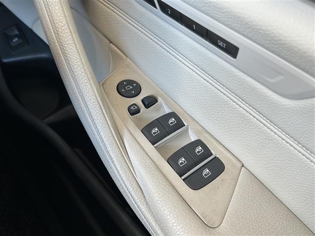 ５シリーズ ５２３ｄ　Ｍスポーツ　ワンオーナー　純正ナビ　フルセグＴＶ　全周囲カメラ　パワーバックドア　シートヒーター　シートベンチレーター　パワーシート　レーダークルーズコントロール　クリアランスソナー　オートマチックハイビーム（26枚目）