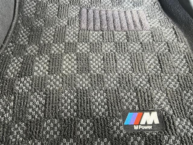 ５シリーズ ５２３ｄ　Ｍスポーツ　ワンオーナー　純正ナビ　フルセグＴＶ　全周囲カメラ　パワーバックドア　シートヒーター　シートベンチレーター　パワーシート　レーダークルーズコントロール　クリアランスソナー　オートマチックハイビーム（27枚目）