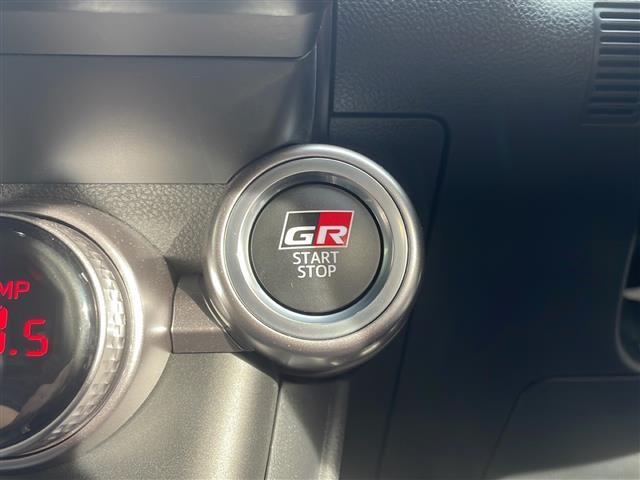 GR86 RZ ワンオーナー/社外9インチメモリナビ/フルセグTV/HDMI/Bluetooth/GRトランクスポイラー/GRフロアマット/バックカメラ/アイサイトコアテクノロジー/レーダークルーズコントロール(6枚目)