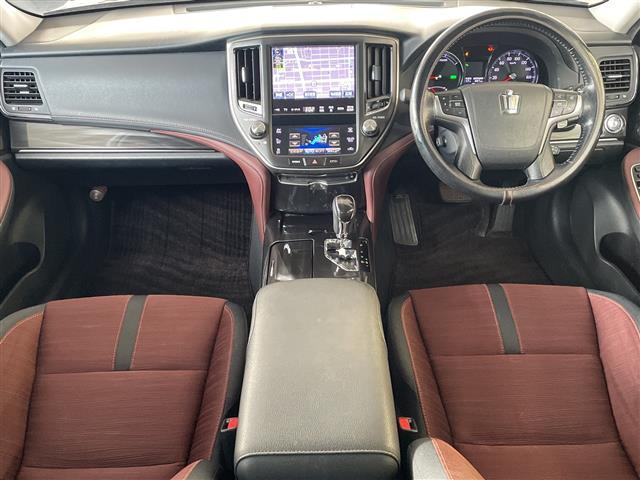 クラウンハイブリッド アスリートＳ　純正ナビ／フルセグＴＶ／全周囲カメラ／ドライブレコーダー／レーダークルーズコントロール／プリクラッシュセーフティシステム／コーナーセンサー／シートヒーター／パワーシート／ビルトインＥＴＣ／スペアキー（2枚目）