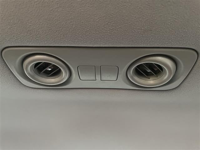 クラウンハイブリッド アスリートＳ　純正ナビ／フルセグＴＶ／全周囲カメラ／ドライブレコーダー／レーダークルーズコントロール／プリクラッシュセーフティシステム／コーナーセンサー／シートヒーター／パワーシート／ビルトインＥＴＣ／スペアキー（41枚目）