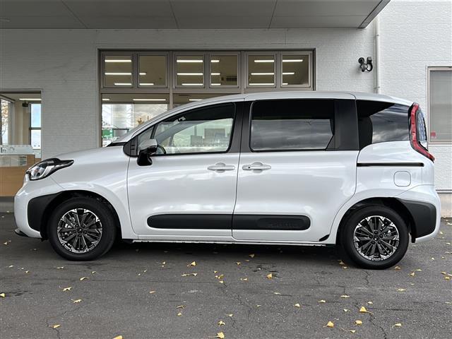 シエンタ ハイブリッドＺ（32枚目）