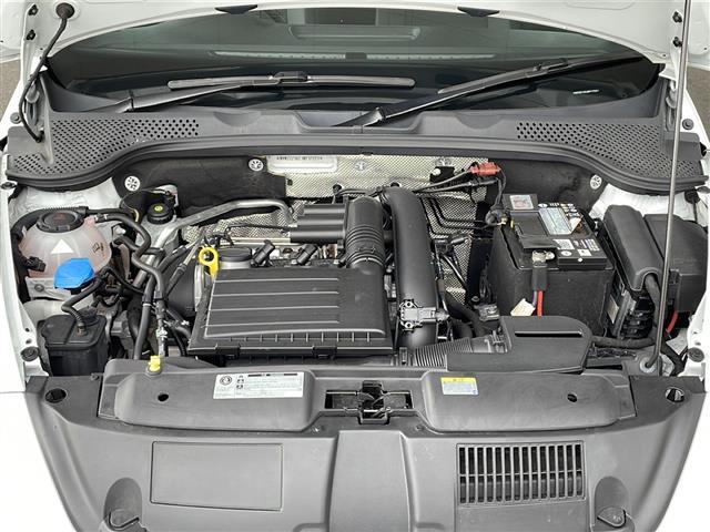 ザ・ビートル Ｒライン　純正ナビ（ＦＭ／ＡＭ／ＤＶＤ／ＣＤ／ＢＴ／ＴＶ／ＳＤ／ＵＳＢ／ｉＰｏｄ）／クルーズコントロール／バックカメラ／ブラインドスポットモニター／パドルシフト／前後コーナーセンサー／ドライブレコーダー（38枚目）