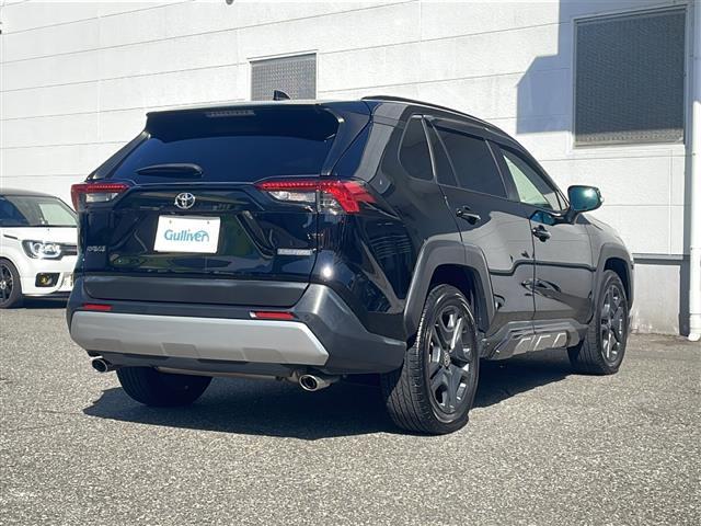 RAV4 アドベンチャー 4WD パノラマルーフ JAOS(F,R,S) 純正ディスプレイオーディオ 純正19AW ルーフレール プリクラッシュセーフティ レーダークルコン ブラインドスポットモニター レーンキープアシスト(5枚目)