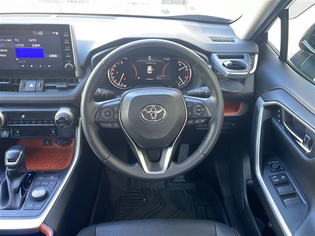 RAV4 アドベンチャー 4WD パノラマルーフ JAOS(F,R,S) 純正ディスプレイオーディオ 純正19AW ルーフレール プリクラッシュセーフティ レーダークルコン ブラインドスポットモニター レーンキープアシスト(14枚目)