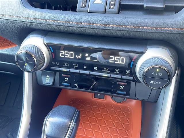 RAV4 アドベンチャー 4WD パノラマルーフ JAOS(F,R,S) 純正ディスプレイオーディオ 純正19AW ルーフレール プリクラッシュセーフティ レーダークルコン ブラインドスポットモニター レーンキープアシスト(20枚目)