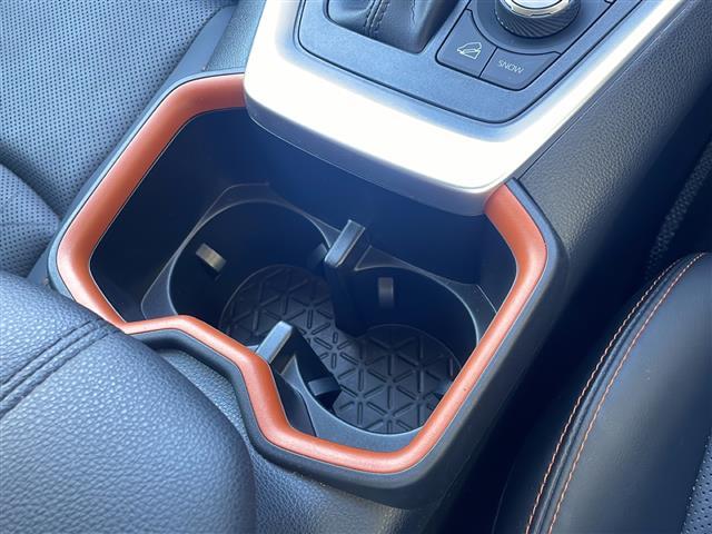 RAV4 アドベンチャー 4WD パノラマルーフ JAOS(F,R,S) 純正ディスプレイオーディオ 純正19AW ルーフレール プリクラッシュセーフティ レーダークルコン ブラインドスポットモニター レーンキープアシスト(23枚目)