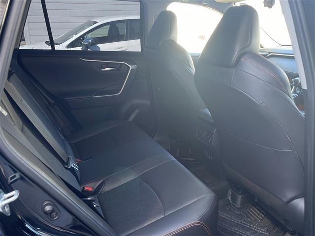 RAV4 アドベンチャー 4WD パノラマルーフ JAOS(F,R,S) 純正ディスプレイオーディオ 純正19AW ルーフレール プリクラッシュセーフティ レーダークルコン ブラインドスポットモニター レーンキープアシスト(38枚目)
