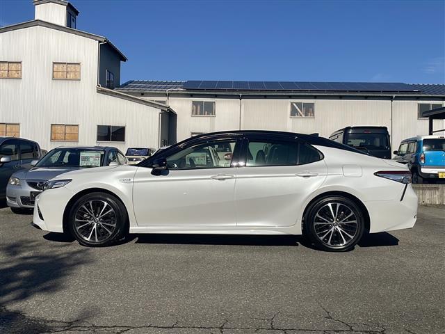 カムリ WS ワンオーナー メーカーナビ プリクラッシュセーフティ レーンキープアシスト ヘッドアップディスプレイ ブラインドスポットモニター レーダークルコン ドラレコ フルセグ バックカメラ 純正18AW(6枚目)