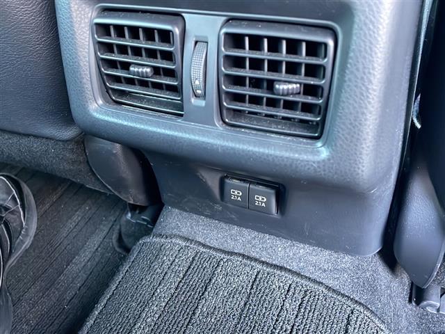 カムリ WS ワンオーナー メーカーナビ プリクラッシュセーフティ レーンキープアシスト ヘッドアップディスプレイ ブラインドスポットモニター レーダークルコン ドラレコ フルセグ バックカメラ 純正18AW(29枚目)