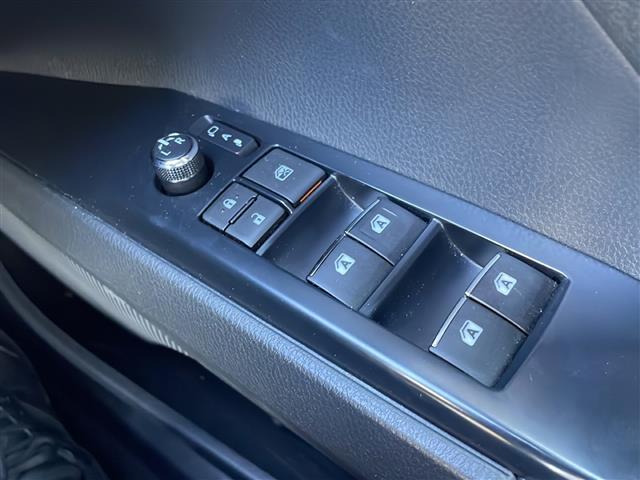 カムリ WS ワンオーナー メーカーナビ プリクラッシュセーフティ レーンキープアシスト ヘッドアップディスプレイ ブラインドスポットモニター レーダークルコン ドラレコ フルセグ バックカメラ 純正18AW(32枚目)