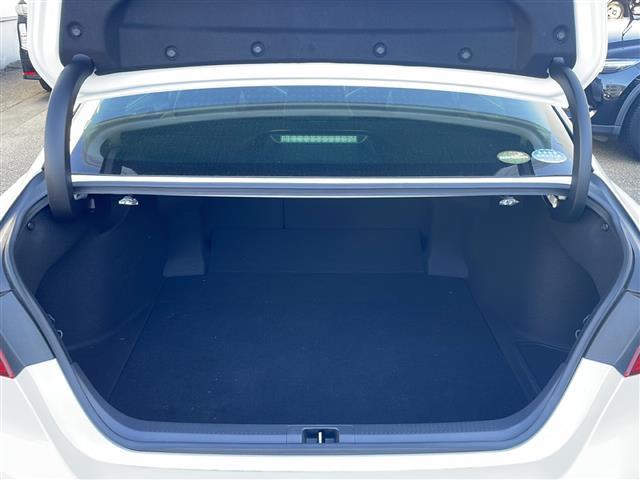 カムリ WS ワンオーナー メーカーナビ プリクラッシュセーフティ レーンキープアシスト ヘッドアップディスプレイ ブラインドスポットモニター レーダークルコン ドラレコ フルセグ バックカメラ 純正18AW(41枚目)