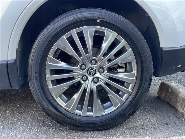 ハリアーハイブリッド Z ワンオーナー メーカーナビ フルセグ 360°カメラ JBL プリクラッシュセーフティ レーンキープアシスト レータークルコン ブラインドスポットモニター 純正19AW デジタルインナーミラー(11枚目)