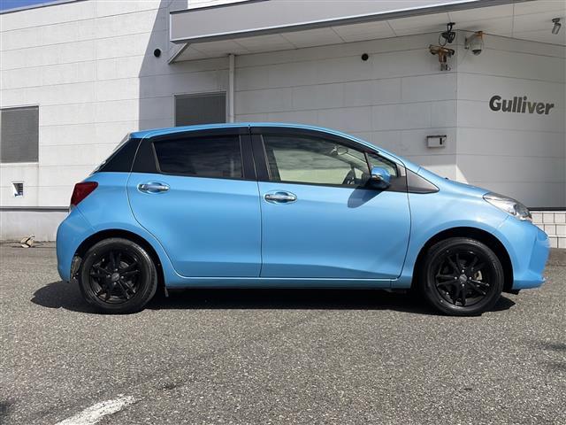 ヴィッツ 1.0F スマートスタイル 純正メモリナビゲーション ワンセグテレビ ETC 社外14インチアルミホイール 電動格納ミラー ライトレベライザー プッシュスタート スマートキー(15枚目)