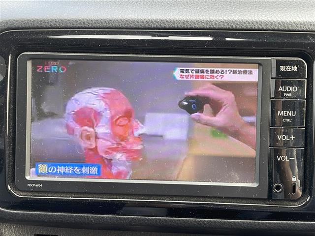 ヴィッツ 1.0F スマートスタイル 純正メモリナビゲーション ワンセグテレビ ETC 社外14インチアルミホイール 電動格納ミラー ライトレベライザー プッシュスタート スマートキー(16枚目)