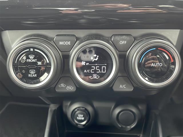 スイフト XGリミテッド ワンオーナー 純正8インチナビ デュアルカメラブレーキサポート フルセグ ETC レーンキープアシスト レーダークルコン シートヒーター ドラレコ バックカメラ LEDライト スマートキー(20枚目)