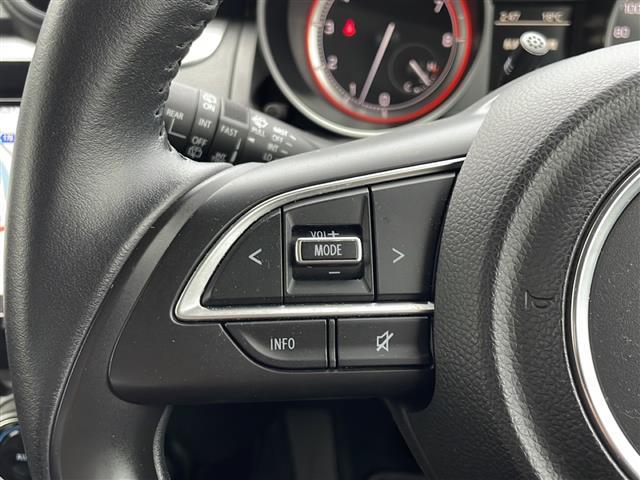 スイフト XGリミテッド ワンオーナー 純正8インチナビ デュアルカメラブレーキサポート フルセグ ETC レーンキープアシスト レーダークルコン シートヒーター ドラレコ バックカメラ LEDライト スマートキー(21枚目)