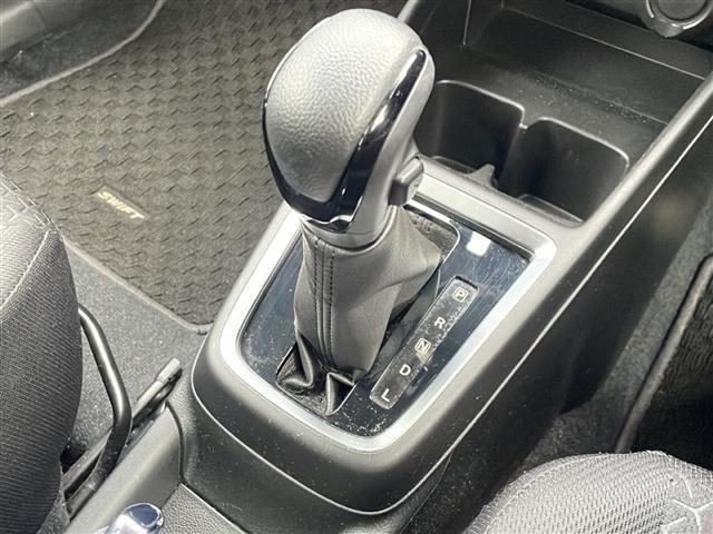 スイフト XGリミテッド ワンオーナー 純正8インチナビ デュアルカメラブレーキサポート フルセグ ETC レーンキープアシスト レーダークルコン シートヒーター ドラレコ バックカメラ LEDライト スマートキー(25枚目)