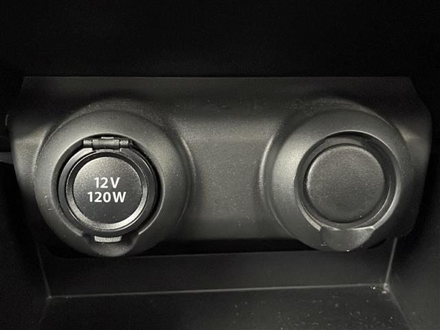 スイフト XGリミテッド ワンオーナー 純正8インチナビ デュアルカメラブレーキサポート フルセグ ETC レーンキープアシスト レーダークルコン シートヒーター ドラレコ バックカメラ LEDライト スマートキー(28枚目)