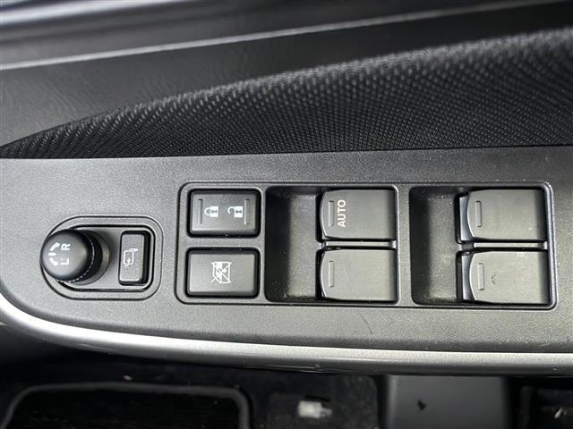 スイフト XGリミテッド ワンオーナー 純正8インチナビ デュアルカメラブレーキサポート フルセグ ETC レーンキープアシスト レーダークルコン シートヒーター ドラレコ バックカメラ LEDライト スマートキー(32枚目)