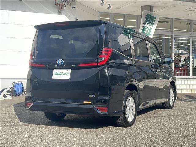 ノア ハイブリッドS-Z ワンオーナー 4WD 純正ナビ フルセグ バックカメラ レーダークルコン 両側パワスラ プリクラッシュセーフティ レーンキーフアシスト ブラインドスポットモニター フリップダウンモニター ドラレコ(5枚目)