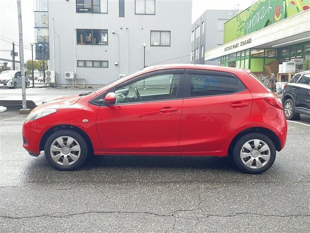 デミオ 13Cスマートエディション 社外メモリーナビゲーション ワンセグテレビ キーレスキー ライトレベライザー ドアバイザー 電動格納ミラー(6枚目)