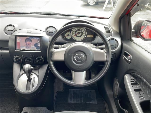 デミオ 13Cスマートエディション 社外メモリーナビゲーション ワンセグテレビ キーレスキー ライトレベライザー ドアバイザー 電動格納ミラー(14枚目)