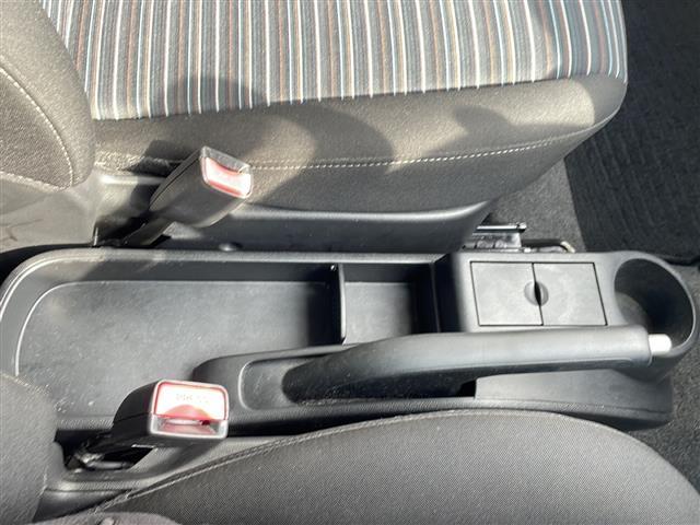 デミオ 13Cスマートエディション 社外メモリーナビゲーション ワンセグテレビ キーレスキー ライトレベライザー ドアバイザー 電動格納ミラー(26枚目)