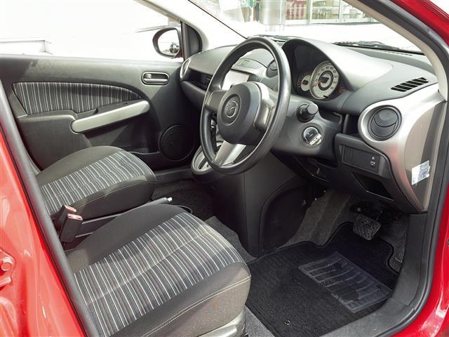 デミオ 13Cスマートエディション 社外メモリーナビゲーション ワンセグテレビ キーレスキー ライトレベライザー ドアバイザー 電動格納ミラー(33枚目)