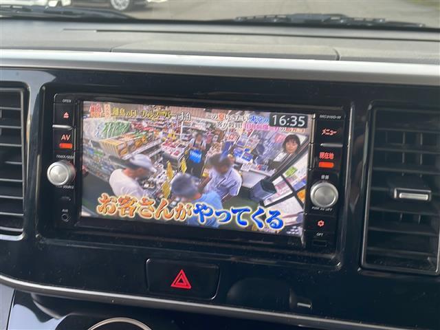 デイズルークス ライダー　純正メモリナビ　フルセグ　アラウンドビューモニター　エマージェンシーブレーキ　ＥＴＣ　純正１５インチアルミホイール　両側電動スライドドア　ＨＩＤライト　フォグ　リアサーキュレーター　スマートキー（18枚目）