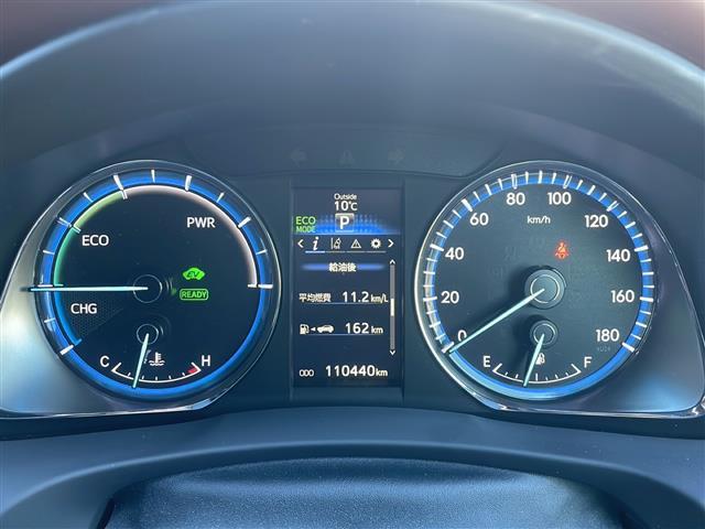 ハリアーハイブリッド プレミアム　ワンオーナー　純正ナビ　フルセグ　クルコン　バックカメラ　ＥＴＣ　純正１８ＡＷ　コーナーセンサー　パワーバックドア　ハーフレザーシート　ＬＥＤライト　ＬＥＤフォグ　パワーシート　スマートキー（17枚目）