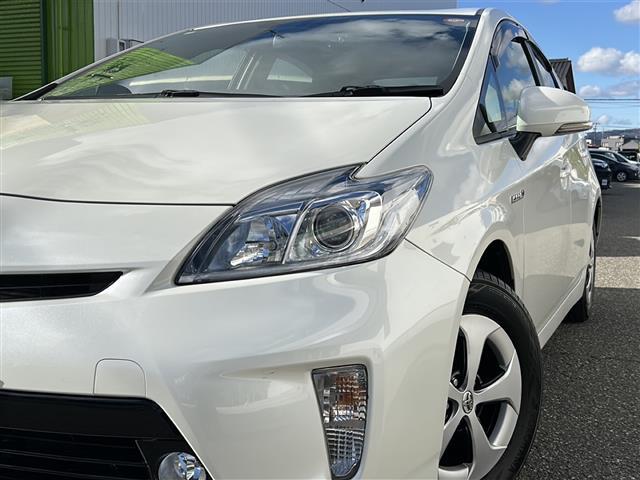 プリウス G ワンオーナー 純正ナビ フルセグ バックカメラ 純正15インチアルミホイール パワーシート クルーズコントロール HID ETC ハーフレザーシート ドライブレコーダー スマートキー(9枚目)