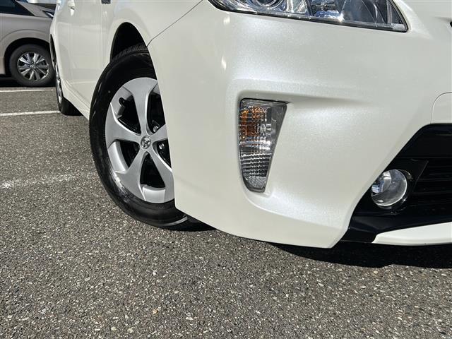 プリウス G ワンオーナー 純正ナビ フルセグ バックカメラ 純正15インチアルミホイール パワーシート クルーズコントロール HID ETC ハーフレザーシート ドライブレコーダー スマートキー(10枚目)