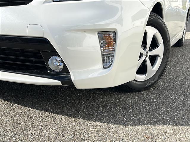 プリウス G ワンオーナー 純正ナビ フルセグ バックカメラ 純正15インチアルミホイール パワーシート クルーズコントロール HID ETC ハーフレザーシート ドライブレコーダー スマートキー(11枚目)