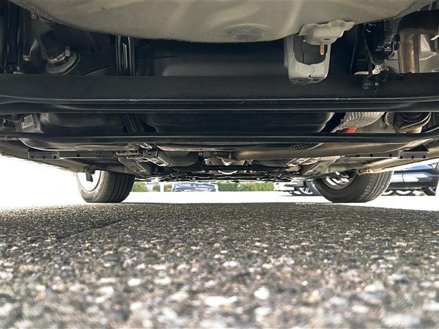 プリウス G ワンオーナー 純正ナビ フルセグ バックカメラ 純正15インチアルミホイール パワーシート クルーズコントロール HID ETC ハーフレザーシート ドライブレコーダー スマートキー(40枚目)